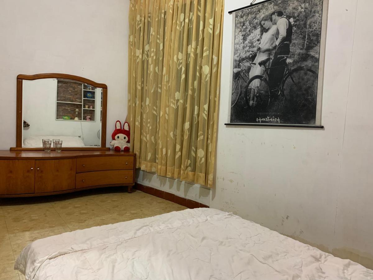 淡水老街歡樂便利民宿 Tamsui Dış mekan fotoğraf